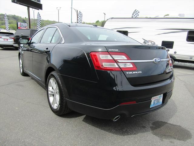2014 Ford Taurus SEL