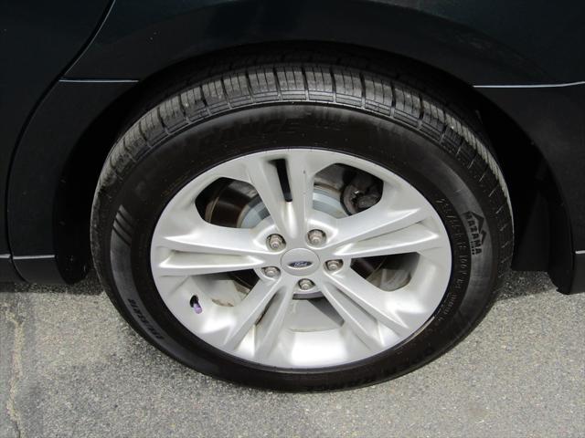 2014 Ford Taurus SEL
