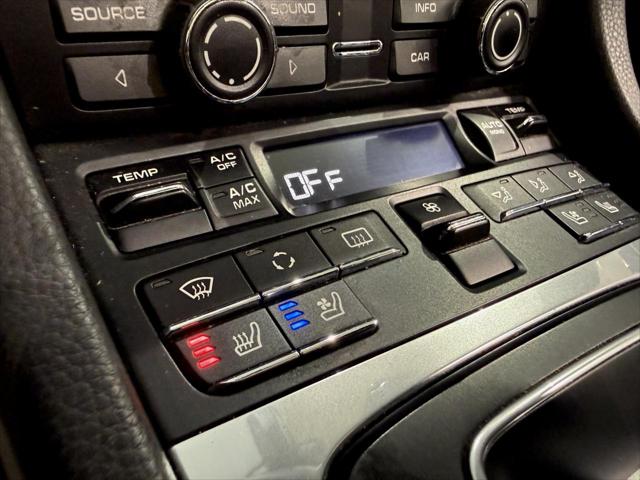 2013 Porsche 911 Carrera