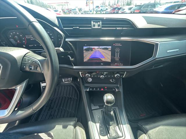 2020 Audi Q3 Premium Plus 45 TFSI S line quattro Tiptronic