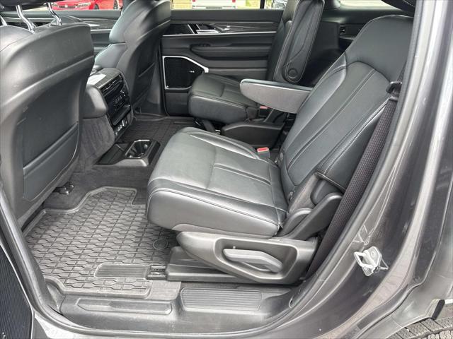 2022 Jeep Wagoneer Series III 4x4
