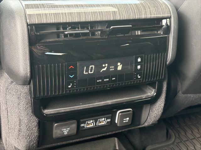 2022 Jeep Wagoneer Series III 4x4