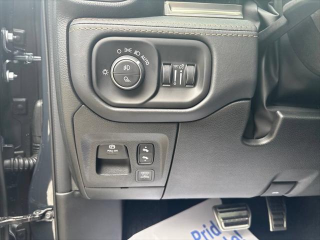 2026 Ram 1500 Tungsten Crew Cab 4x4 57 Box