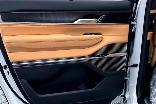 2026 Jeep Grand Wagoneer Summit Reserve 4x4