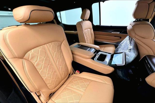 2026 Jeep Grand Wagoneer Summit Reserve 4x4