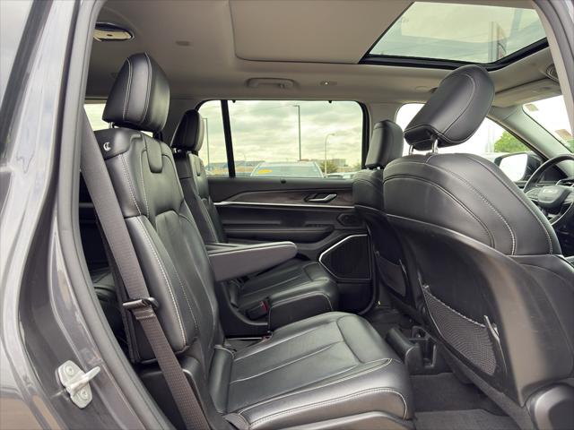 2022 Jeep Grand Cherokee L Limited 4x4