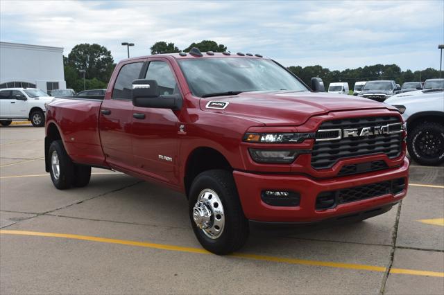 2026 RAM 3500 RAM 3500 BIG HORN CREW CAB 4X4 8 BOX