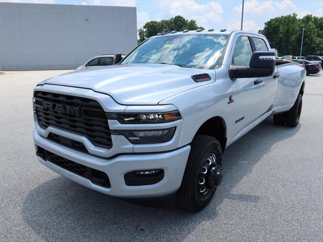2026 RAM 3500 RAM 3500 BIG HORN CREW CAB 4X4 8 BOX 2026 RAM 3500 RAM 3500 BIG HORN CREW CAB 4X4 8 BOX