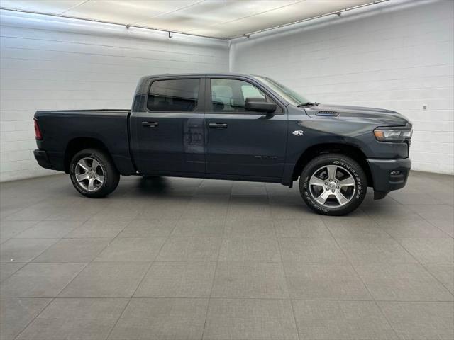 2026 RAM 1500 RAM 1500 EXPRESS CREW CAB 4X4 57 BOX 2026 RAM 1500 RAM 1500 EXPRESS CREW CAB 4X4 57 BOX