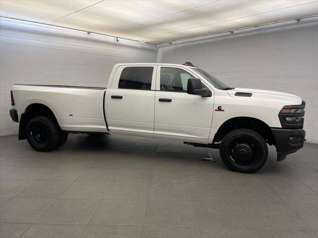 2026 RAM Ram 3500 RAM 3500 TRADESMAN CREW CAB 4X4 8 BOX 2026 RAM Ram 3500 RAM 3500 TRADESMAN CREW CAB 4X4 8 BOX