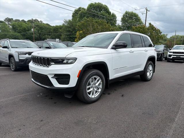 2026 Jeep Grand Cherokee GRAND CHEROKEE LAREDO X 4X4 2026 Jeep Grand Cherokee GRAND CHEROKEE LAREDO X 4X4