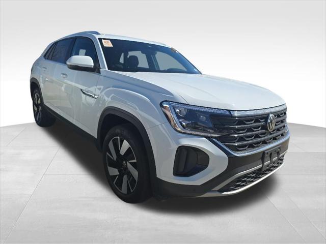 2025 Volkswagen Atlas Cross Sport 2.0T SE w/Technology
