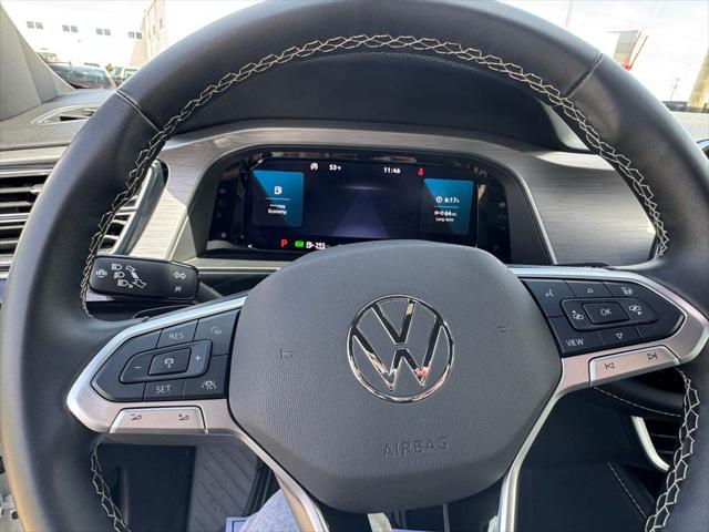 2025 Volkswagen Atlas Cross Sport 2.0T SE w/Technology
