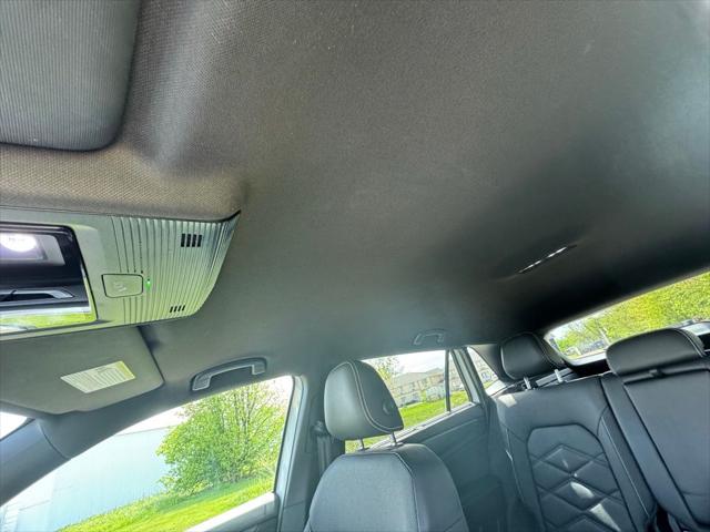 2025 Volkswagen Atlas Cross Sport 2.0T SE w/Technology