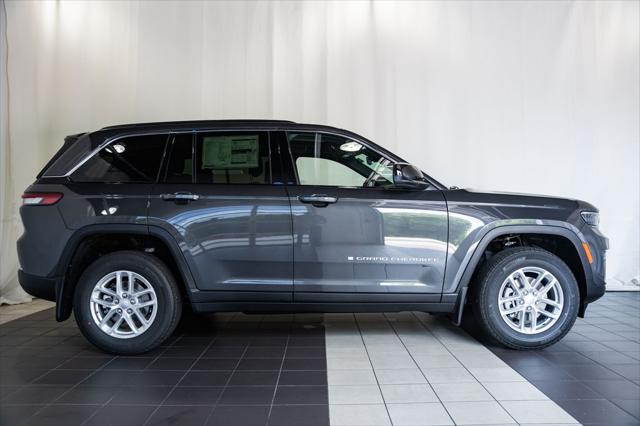 2026 Jeep Grand Cherokee GRAND CHEROKEE LAREDO X 4X4 2026 Jeep Grand Cherokee GRAND CHEROKEE LAREDO X 4X4