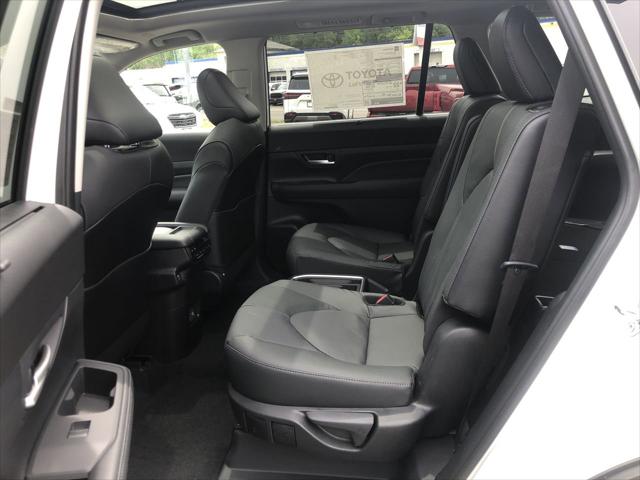 2026 Toyota Grand Highlander Platinum