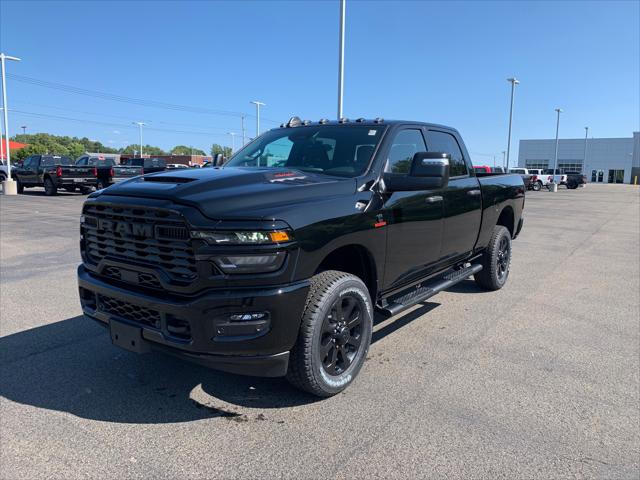 2026 RAM 2500 RAM 2500 BLACK EXPRESS CREW CAB 4X4 64 BOX