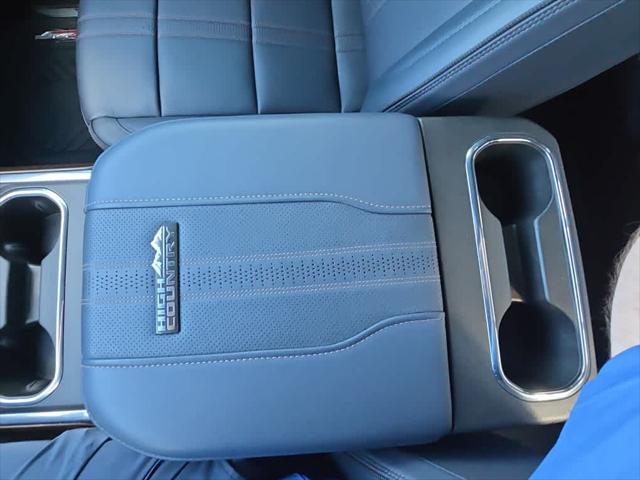 2024 Chevrolet Silverado 2500HD 4WD Crew Cab Standard Bed High Country