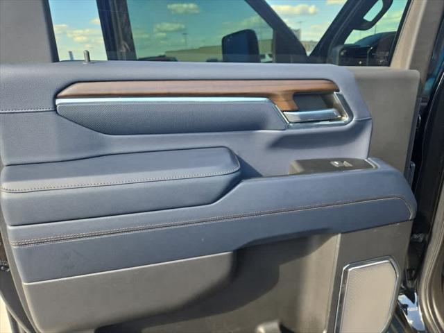 2024 Chevrolet Silverado 2500HD 4WD Crew Cab Standard Bed High Country