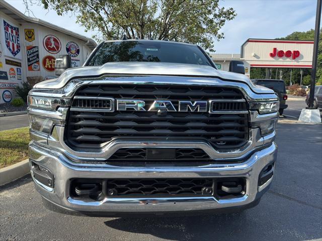 2026 RAM Ram 3500 RAM 3500 TRADESMAN CREW CAB 4X4 8 BOX 2026 RAM Ram 3500 RAM 3500 TRADESMAN CREW CAB 4X4 8 BOX