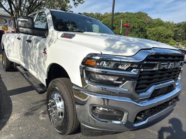 2026 RAM Ram 3500 RAM 3500 TRADESMAN CREW CAB 4X4 8 BOX 2026 RAM Ram 3500 RAM 3500 TRADESMAN CREW CAB 4X4 8 BOX