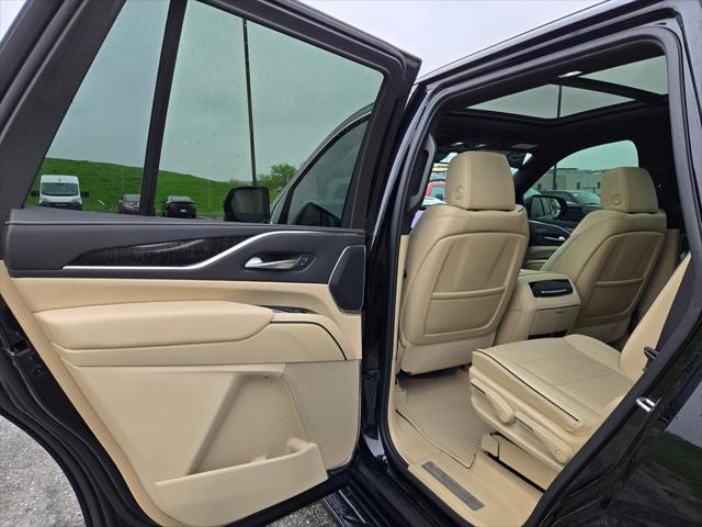 2023 Cadillac Escalade 4WD Premium Luxury