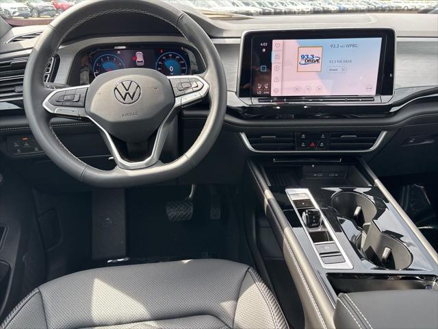 2026 Volkswagen Atlas Cross Sport SE with Technology