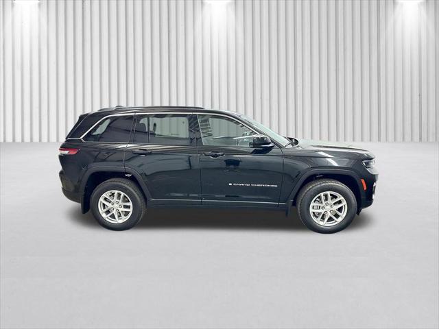 2026 Jeep Grand Cherokee GRAND CHEROKEE LAREDO X 4X4 2026 Jeep Grand Cherokee GRAND CHEROKEE LAREDO X 4X4