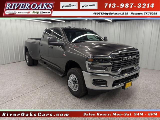 2026 RAM Ram 3500 RAM 3500 TRADESMAN CREW CAB 4X4 8 BOX