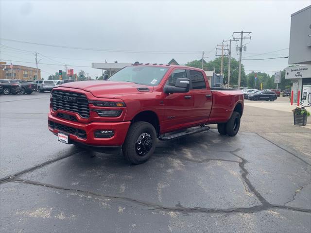 2026 RAM 3500 RAM 3500 BIG HORN CREW CAB 4X4 8 BOX