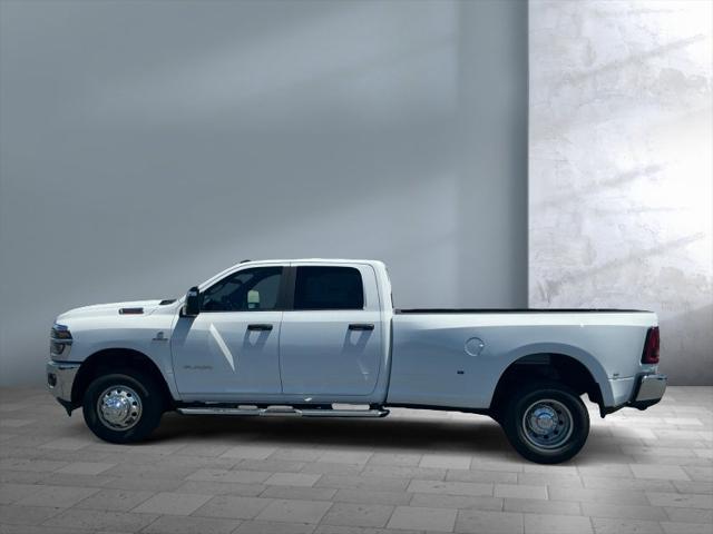 2026 RAM 3500 RAM 3500 BIG HORN CREW CAB 4X4 8 BOX