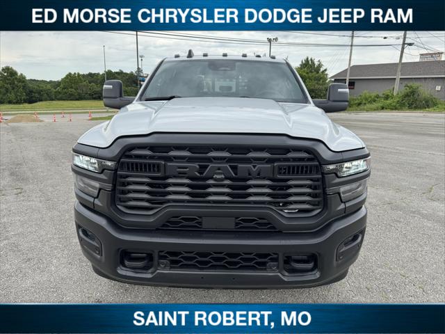 2026 RAM Ram 3500 RAM 3500 TRADESMAN CREW CAB 4X4 64 BOX