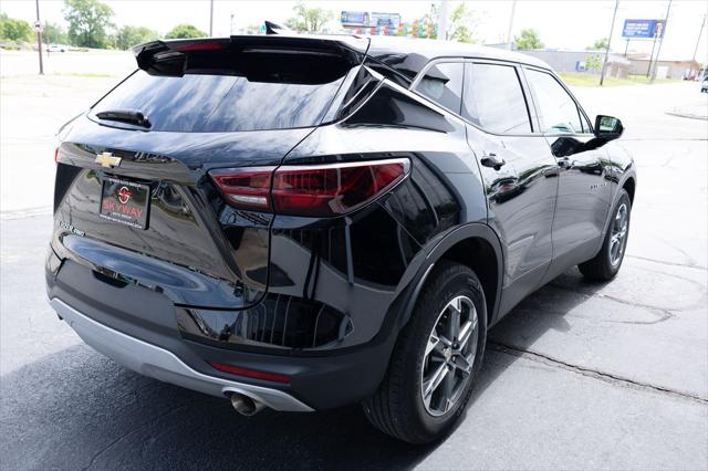 2025 Chevrolet Blazer AWD 2LT