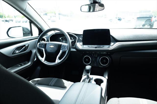 2025 Chevrolet Blazer AWD 2LT