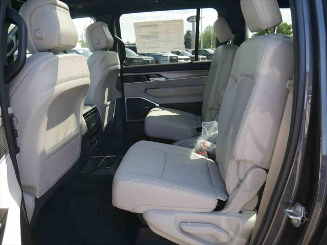 2026 Jeep Grand Wagoneer L 4x4