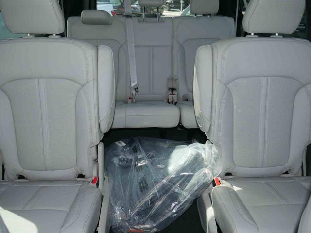 2026 Jeep Grand Wagoneer L 4x4