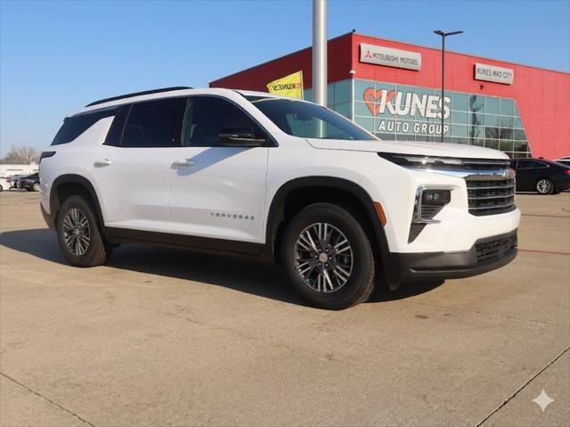 2025 Chevrolet Traverse AWD LT