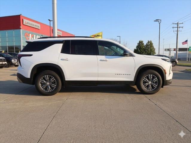 2025 Chevrolet Traverse AWD LT
