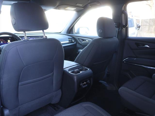 2025 Chevrolet Traverse AWD LT