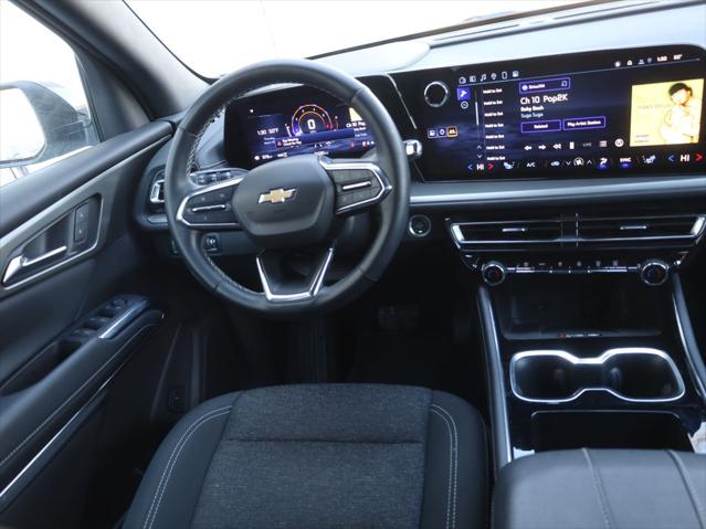 2025 Chevrolet Traverse AWD LT