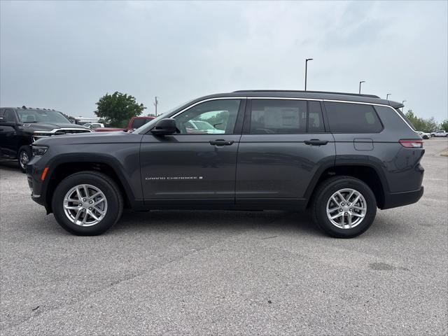 2026 Jeep Grand Cherokee L Laredo 4x2