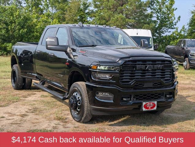 2026 RAM 3500 RAM 3500 BIG HORN CREW CAB 4X4 8 BOX