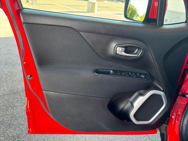 2018 Jeep Renegade Latitude FWD