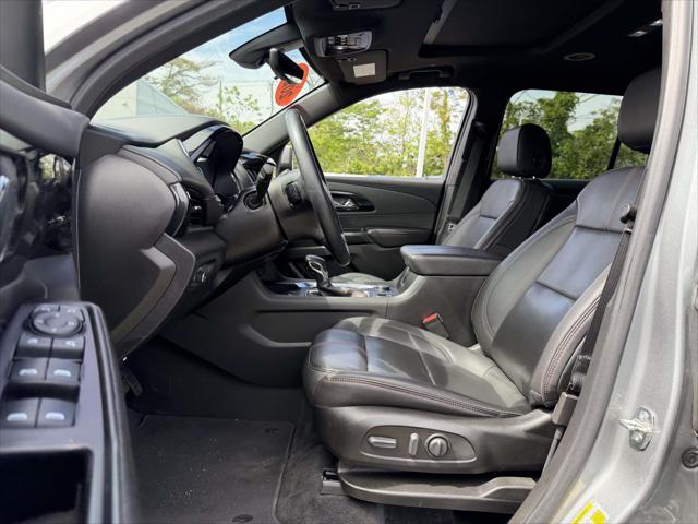 2023 Chevrolet Traverse AWD RS