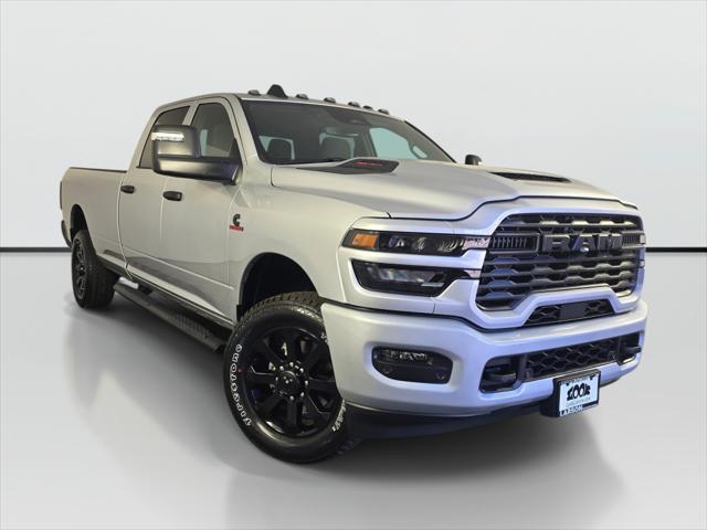 2026 RAM 2500 RAM 2500 BLACK EXPRESS CREW CAB 4X4 8 BOX