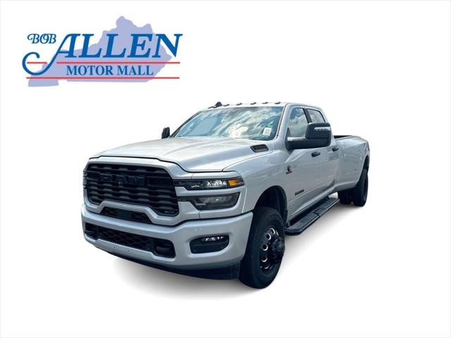 2026 RAM 3500 RAM 3500 BIG HORN CREW CAB 4X4 8 BOX