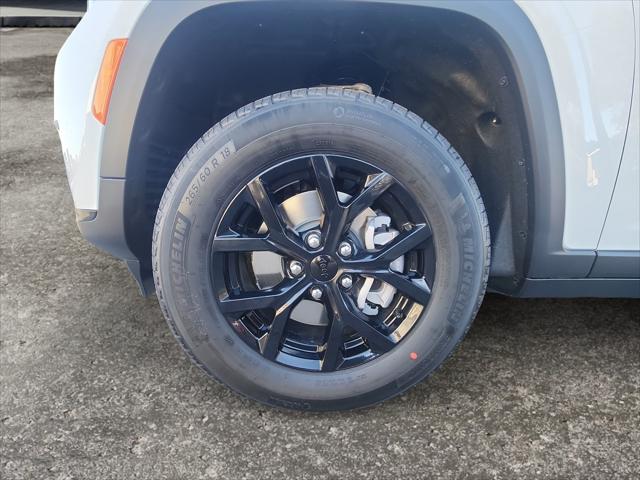 2025 Jeep Grand Cherokee L Altitude X 4x2