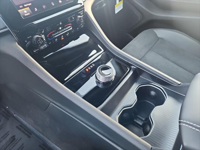 2025 Jeep Grand Cherokee L Altitude X 4x2