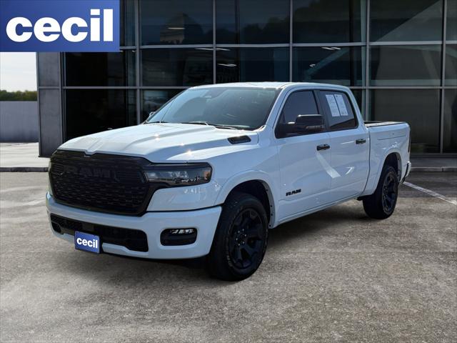 2025 Ram 1500 Lone Star Crew Cab 4x4 5'7" Box for sale in Uvalde, TX