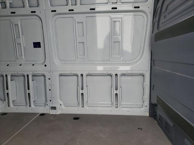 2025 Mercedes-Benz Sprinter 2500 High Roof 4-Cyl Diesel